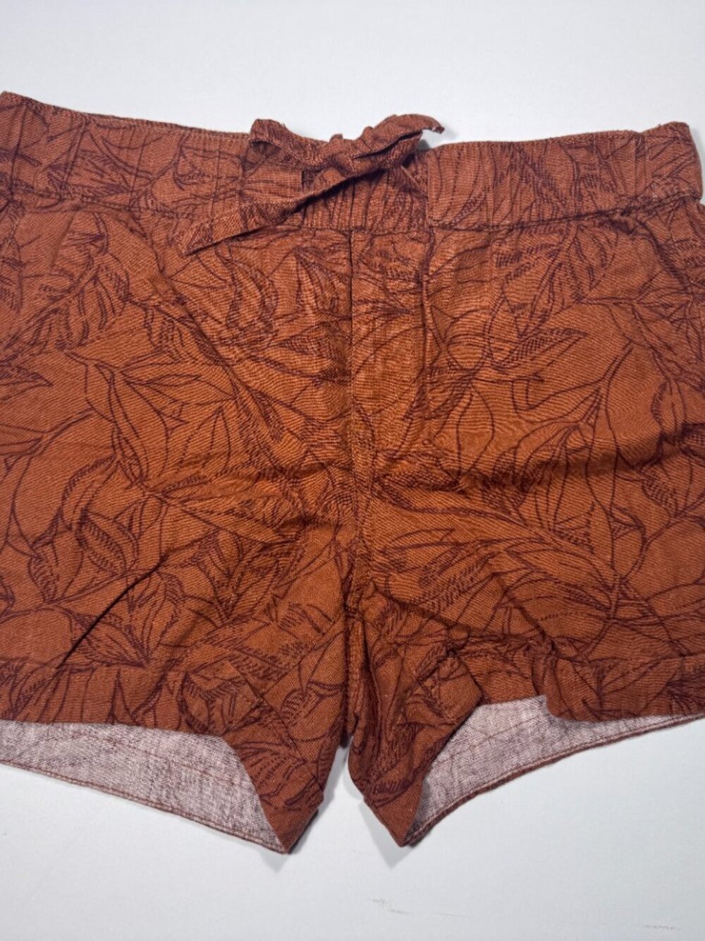 Reitmans Linen Blend Leaf Print Pull-On Shorts – Size 4 - Picture 2 of 10